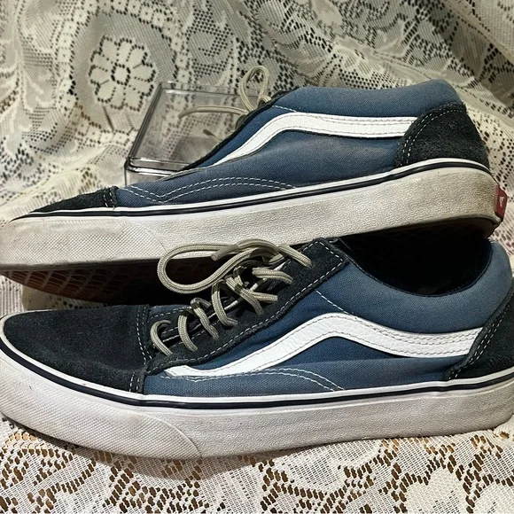 Vans off the wall Blue and white Sneakers size 8.5 women, 7 mens - Picture 2 of 6